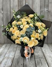 Букет цветов из:  Розы и Лизиантусы в Бурмакино