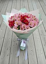 Букет цветов из:  Альстромерии в Бурмакино