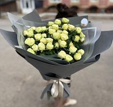 Букет Белые кустовые розы Солинеро в Бурмакино