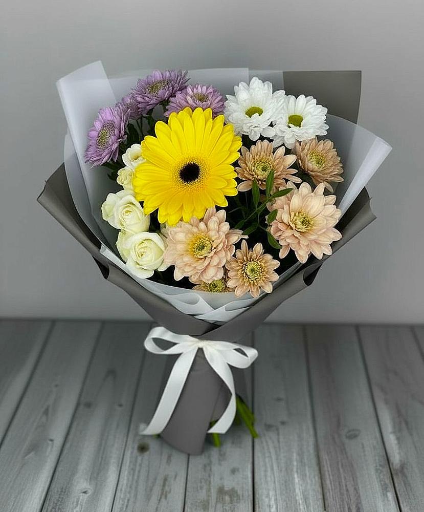Букет цветов из: Розы, Герберы и Хризантемы в Бурмакино