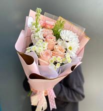 Букет цветов из:  Хризантемы и Розы в Бурмакино