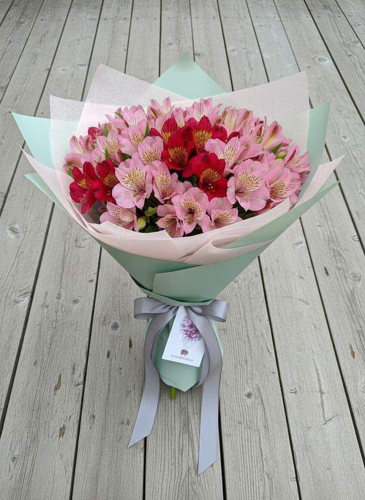 Букет цветов из: Альстромерии в Бурмакино